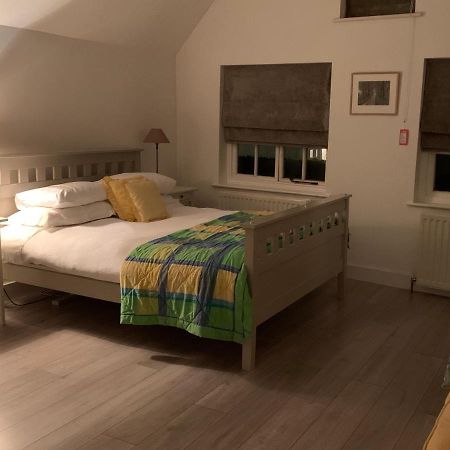 Appletree Cottages Mildenhall Esterno foto