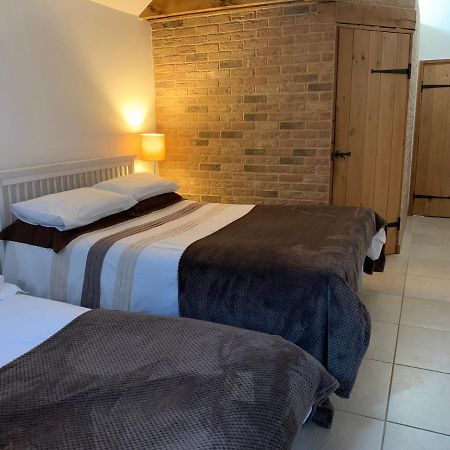 Appletree Cottages Mildenhall Esterno foto