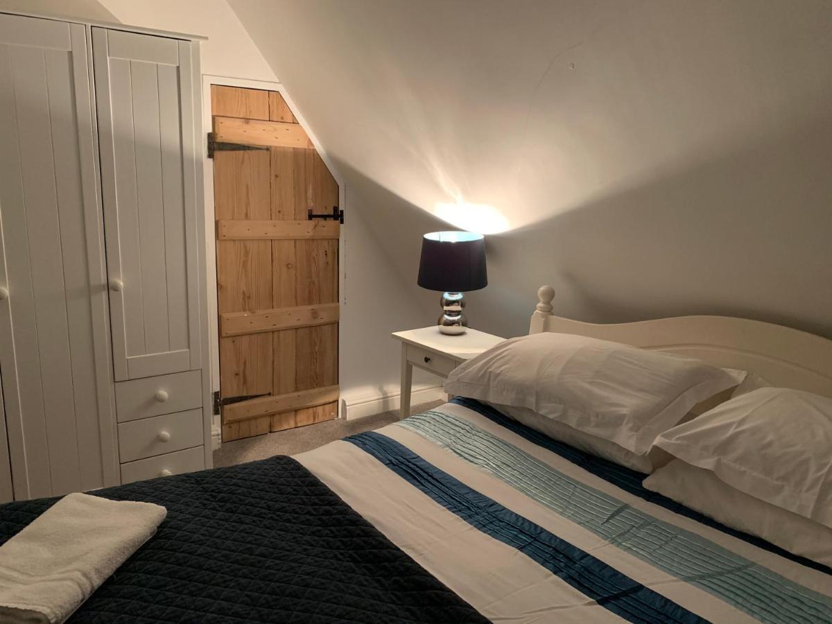 Appletree Cottages Mildenhall Esterno foto